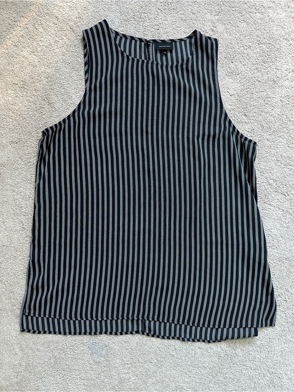 Who What Wear Black & White Vertical Stripe Sleeveless Camisole